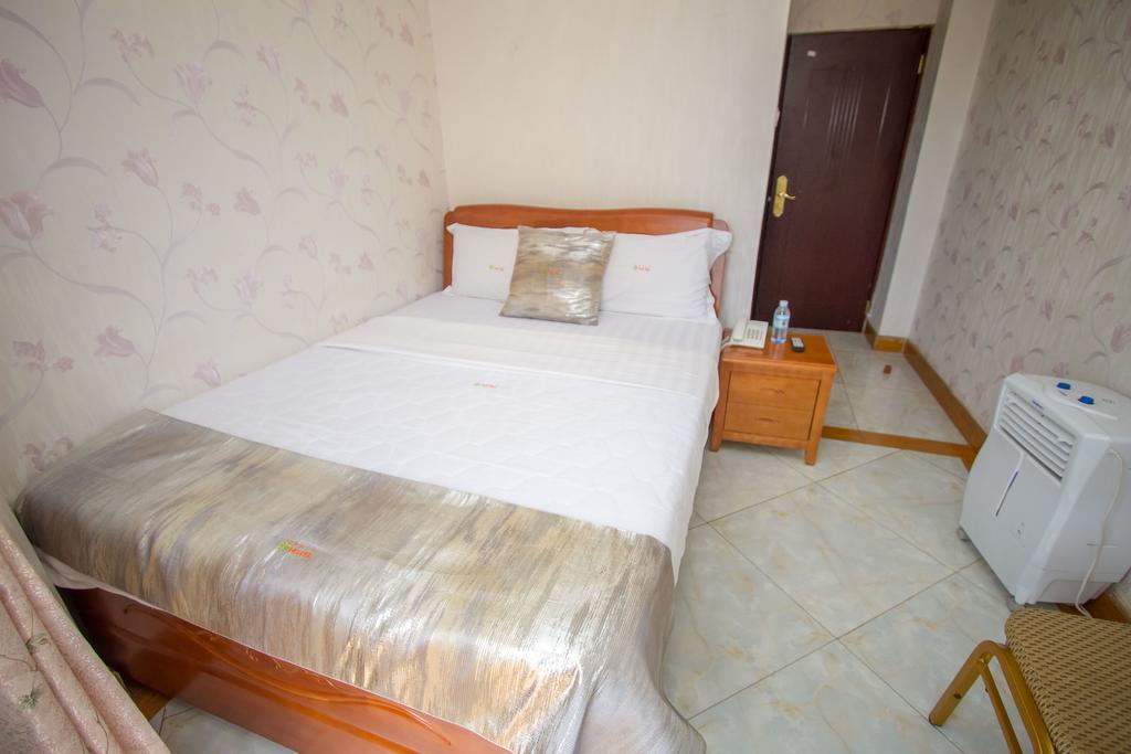 Sal'S Boutique Hotel Kampala Exteriér fotografie