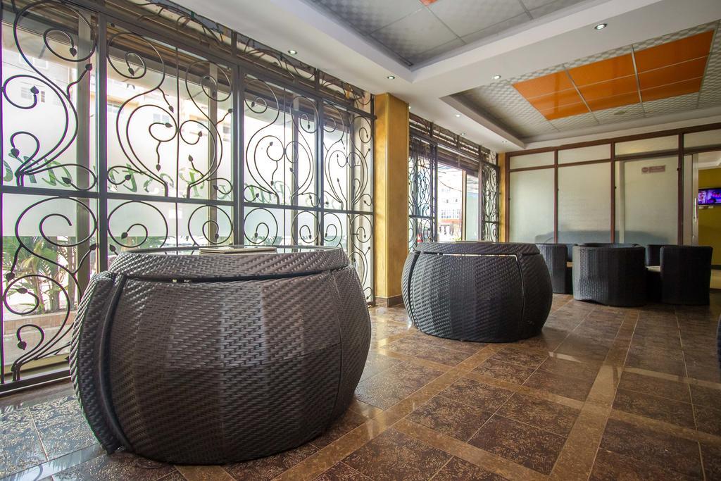Sal'S Boutique Hotel Kampala Exteriér fotografie